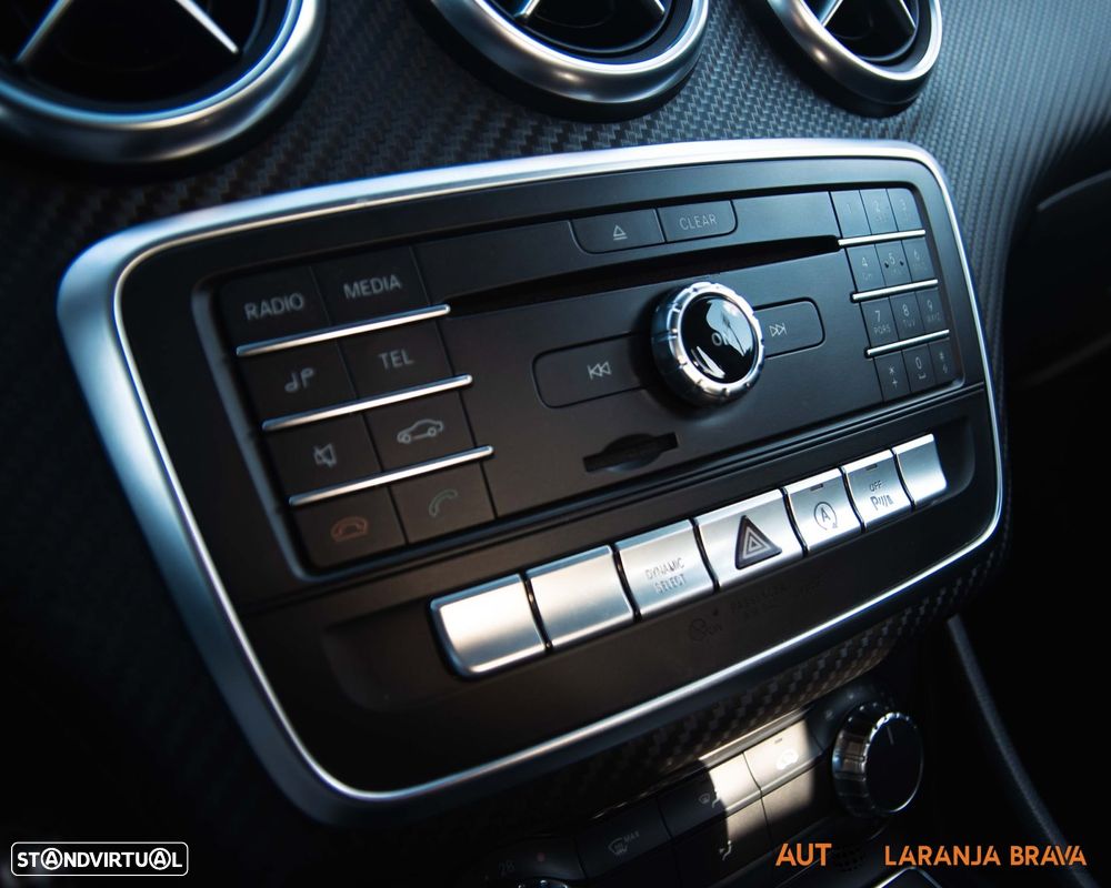 Mercedes-Benz A 180 CDI BE AMG Line - 25