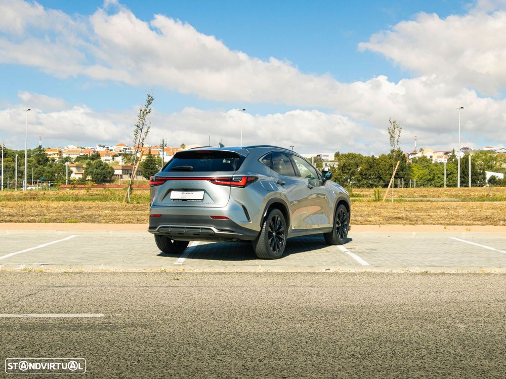 Lexus NX 450h+ F Sport - 9