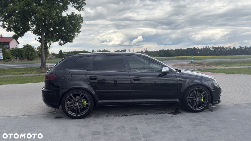Audi A3 Sportback - 3