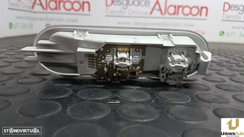 LUZ INTERIOR RENAULT CLIO III EXPRESSION - 4