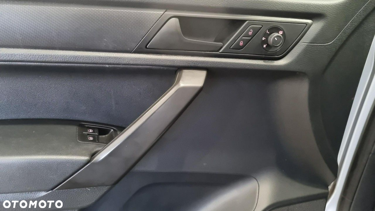 Volkswagen Caddy - 11