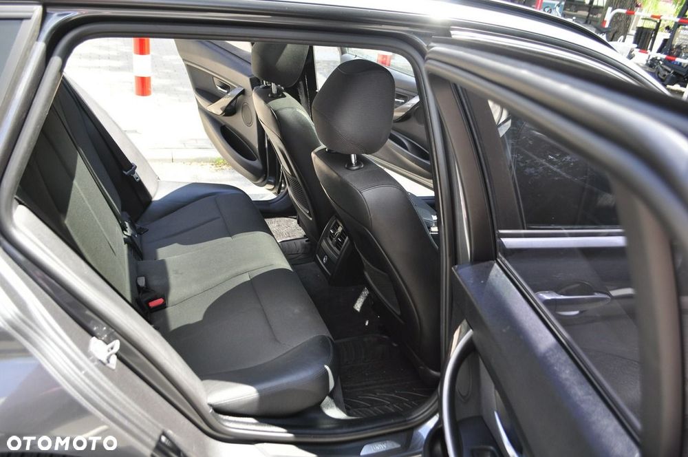 BMW Seria 3 - 15