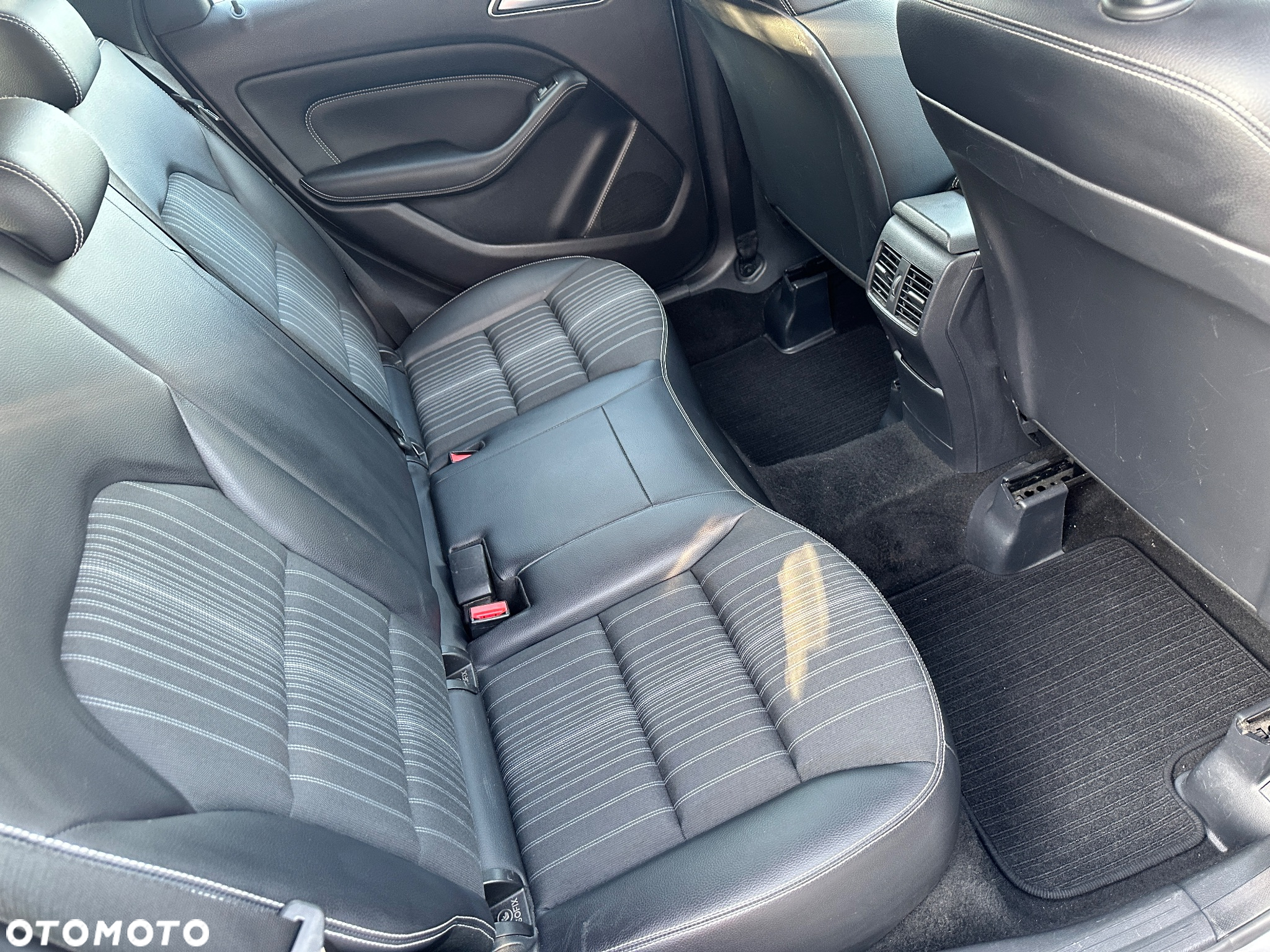 Mercedes-Benz Klasa B 180 (BlueEFFICIENCY) 7G-DCT - 15