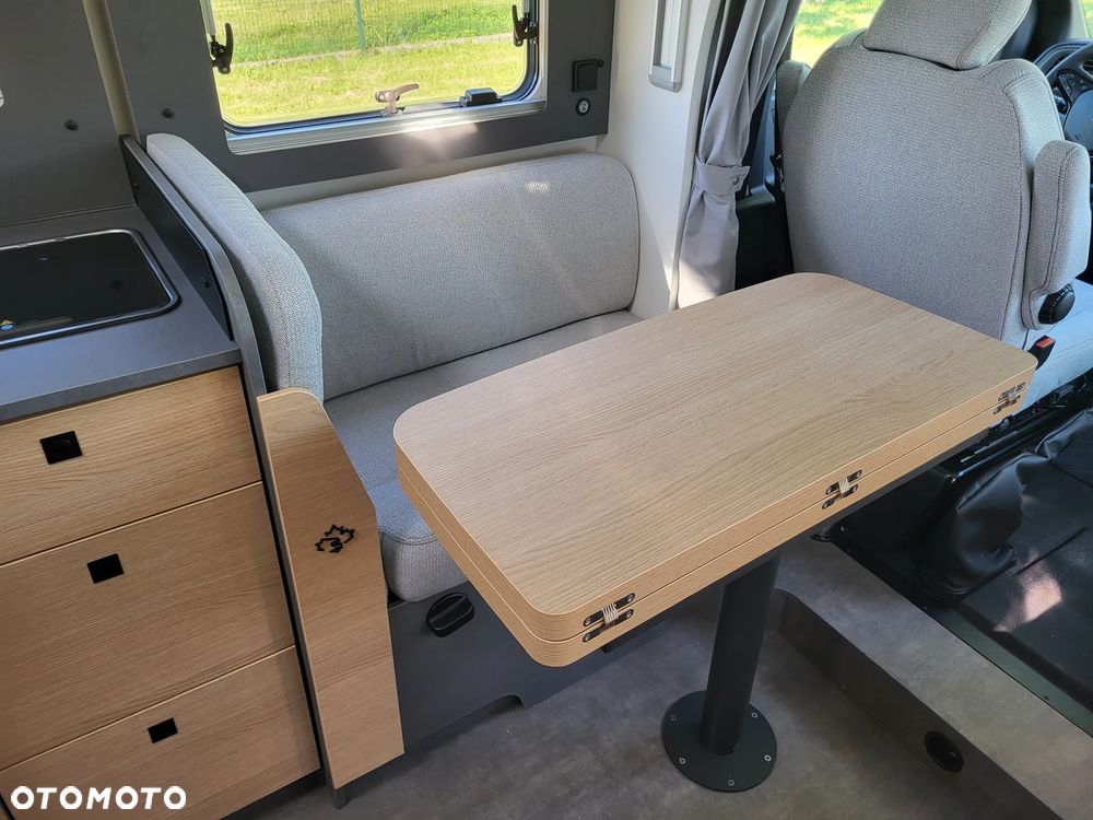 Renault Ahorn Camp TE740 - 9