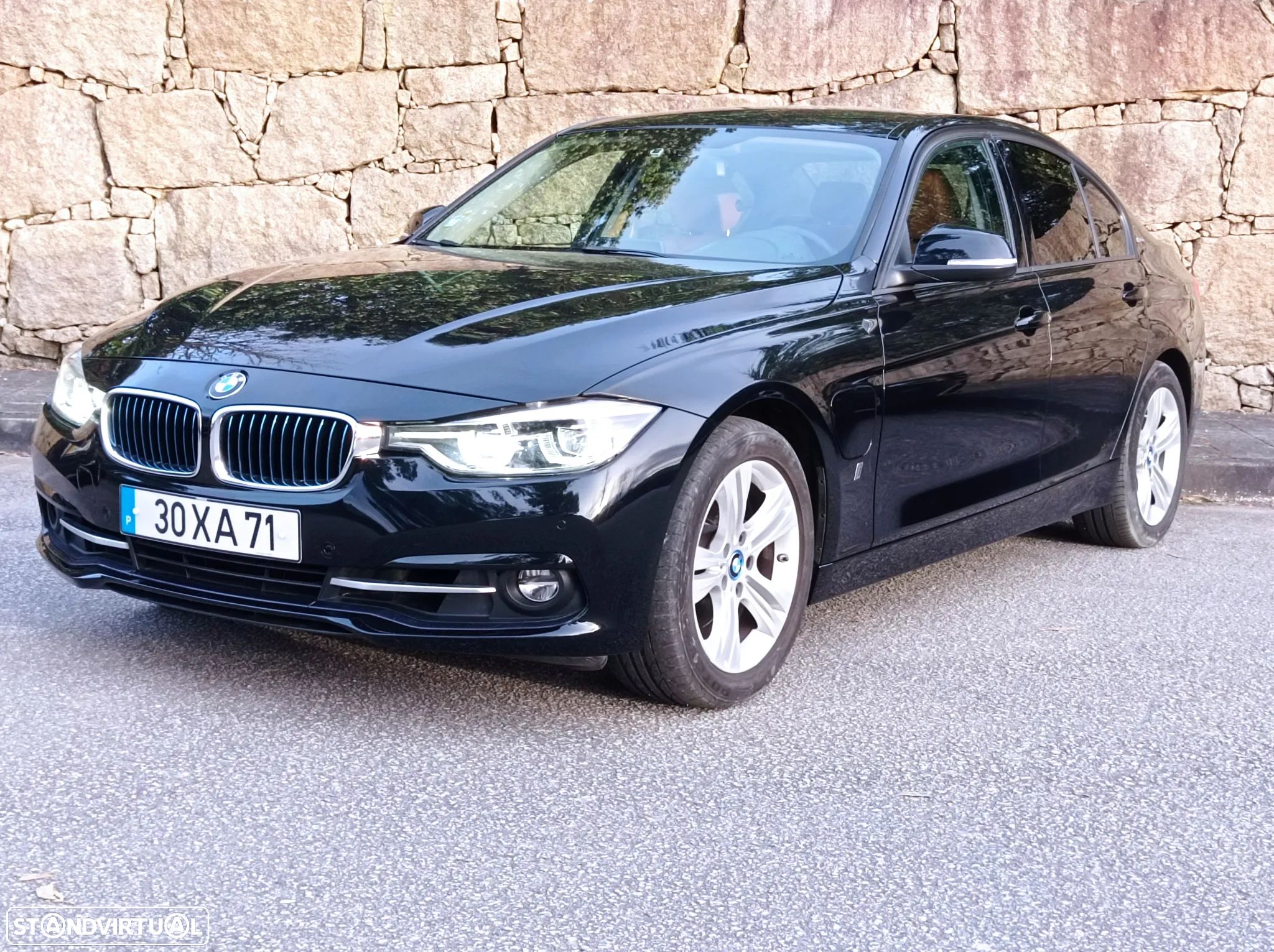 BMW 330 e iPerformance Line Sport - 1