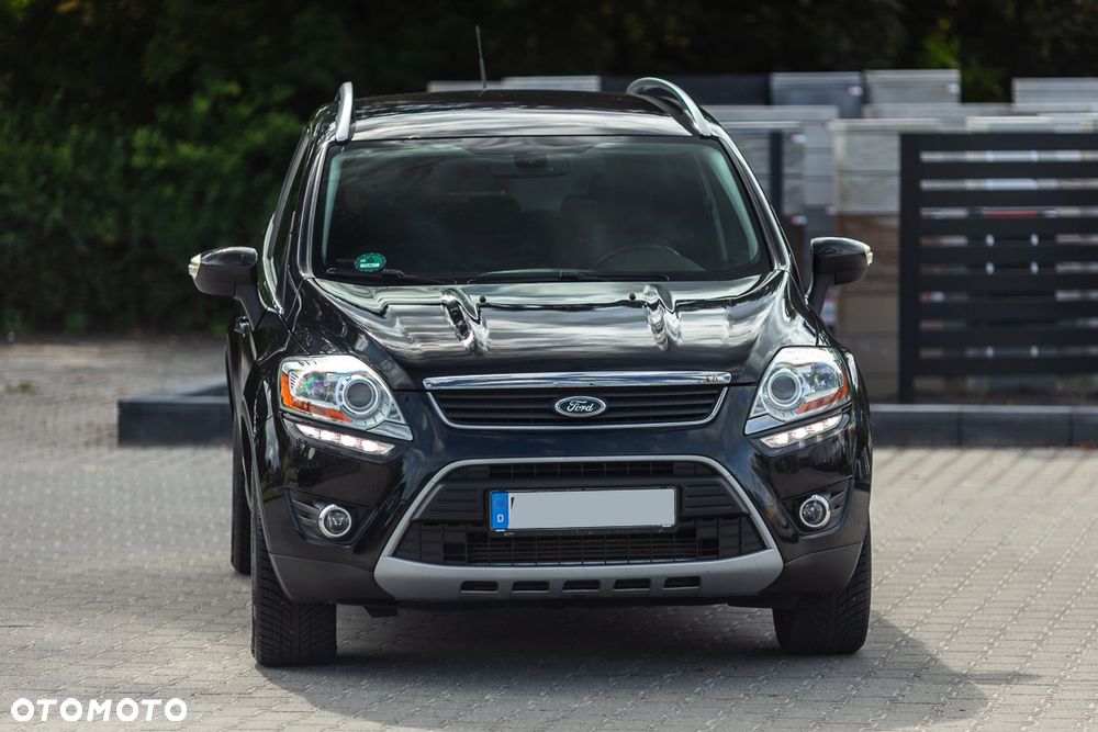 Ford Kuga 2.0 TDCi 2x4 Titanium - 6