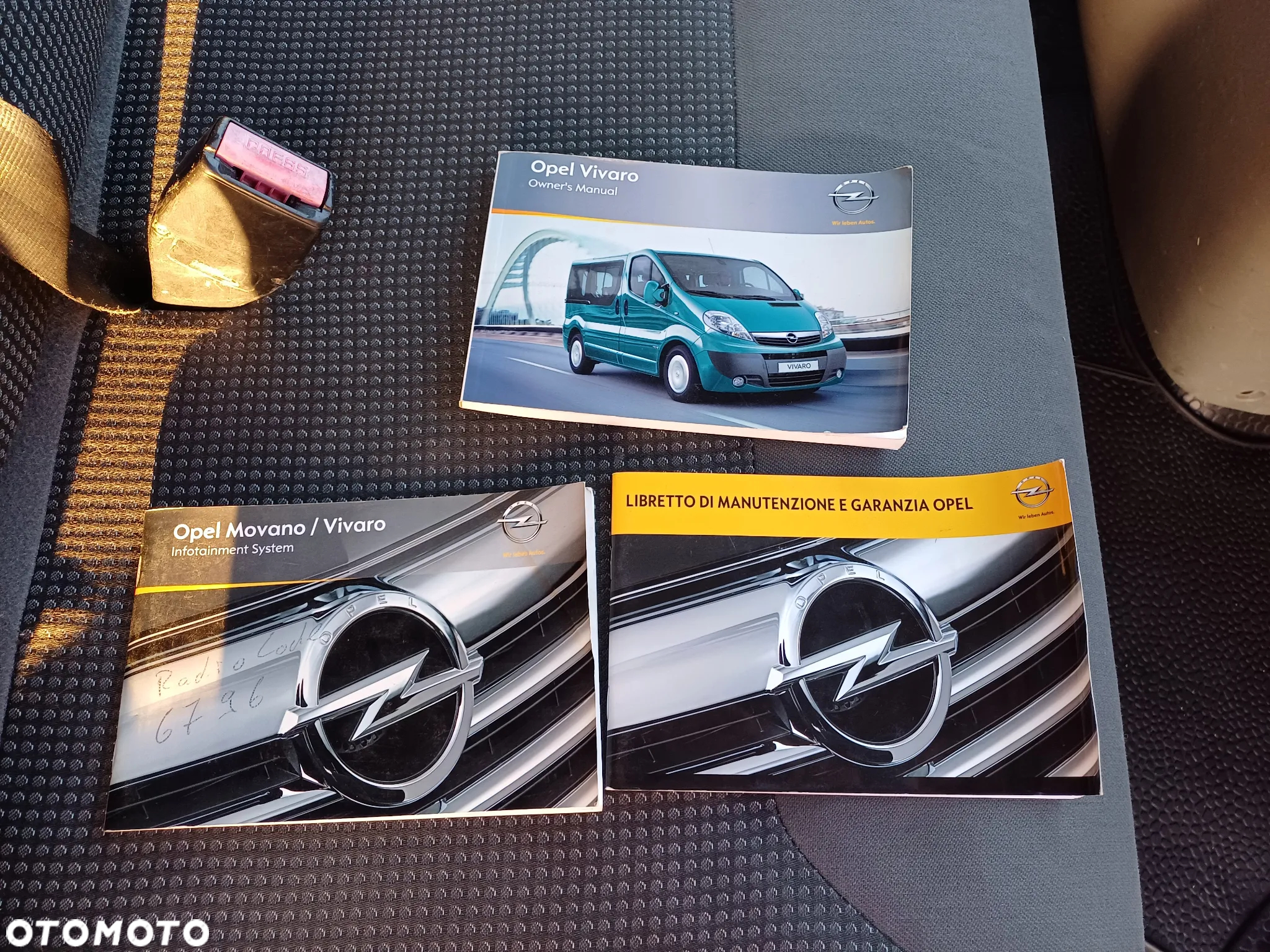 Opel VIVARO - 14