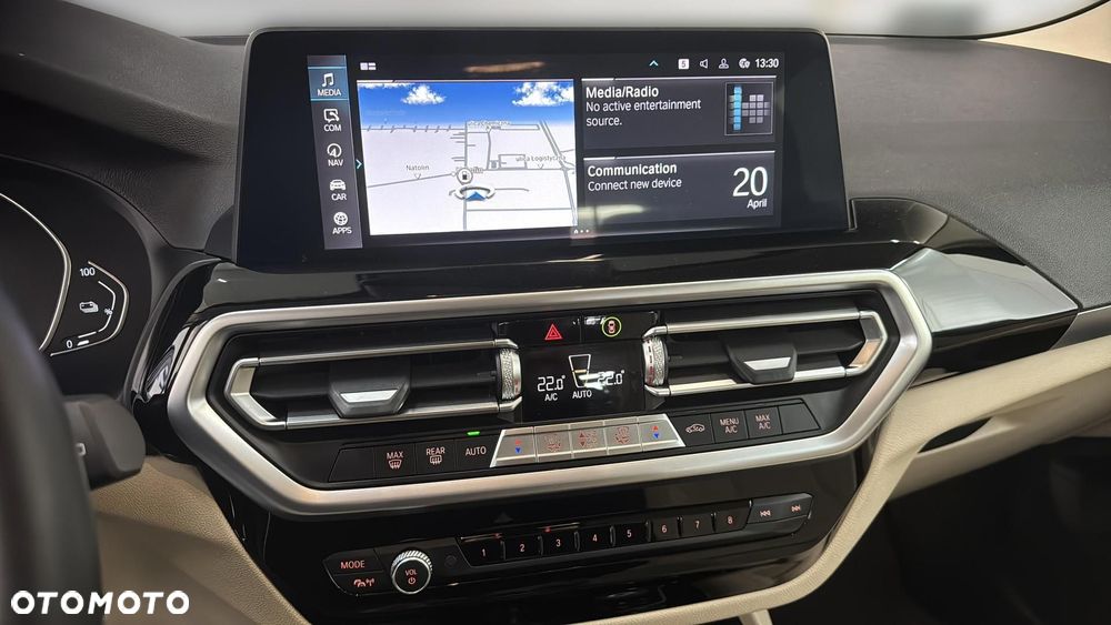 BMW X3 xDrive30e - 21