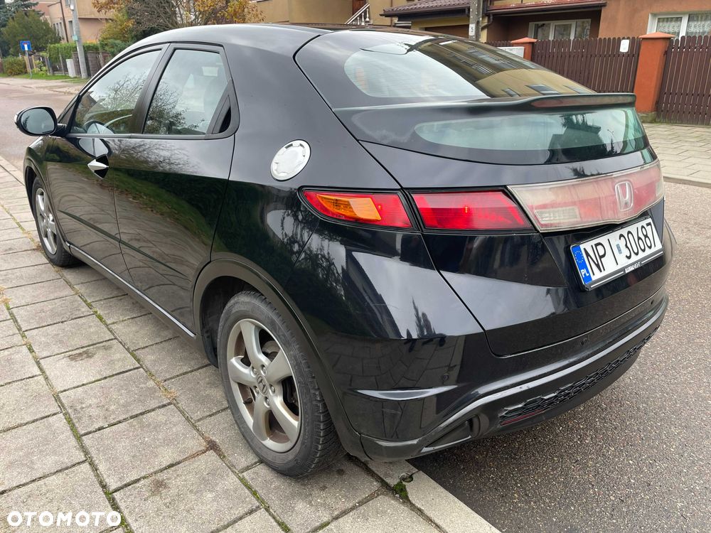 Honda Civic - 4