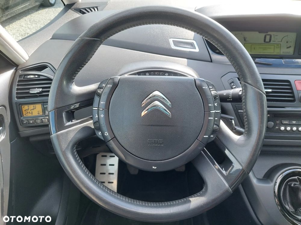 Citroën C4 Grand Picasso 1.6 HDi FAP Exclusive - 20