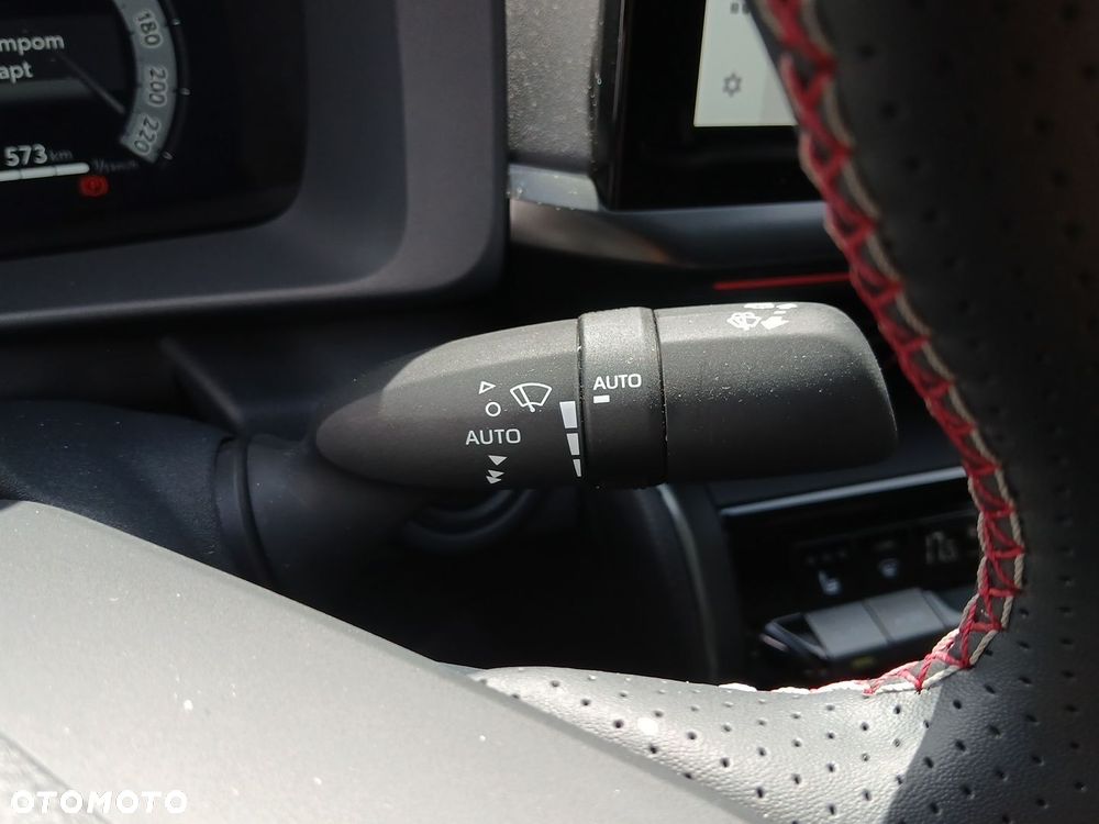 Toyota C-HR - 31