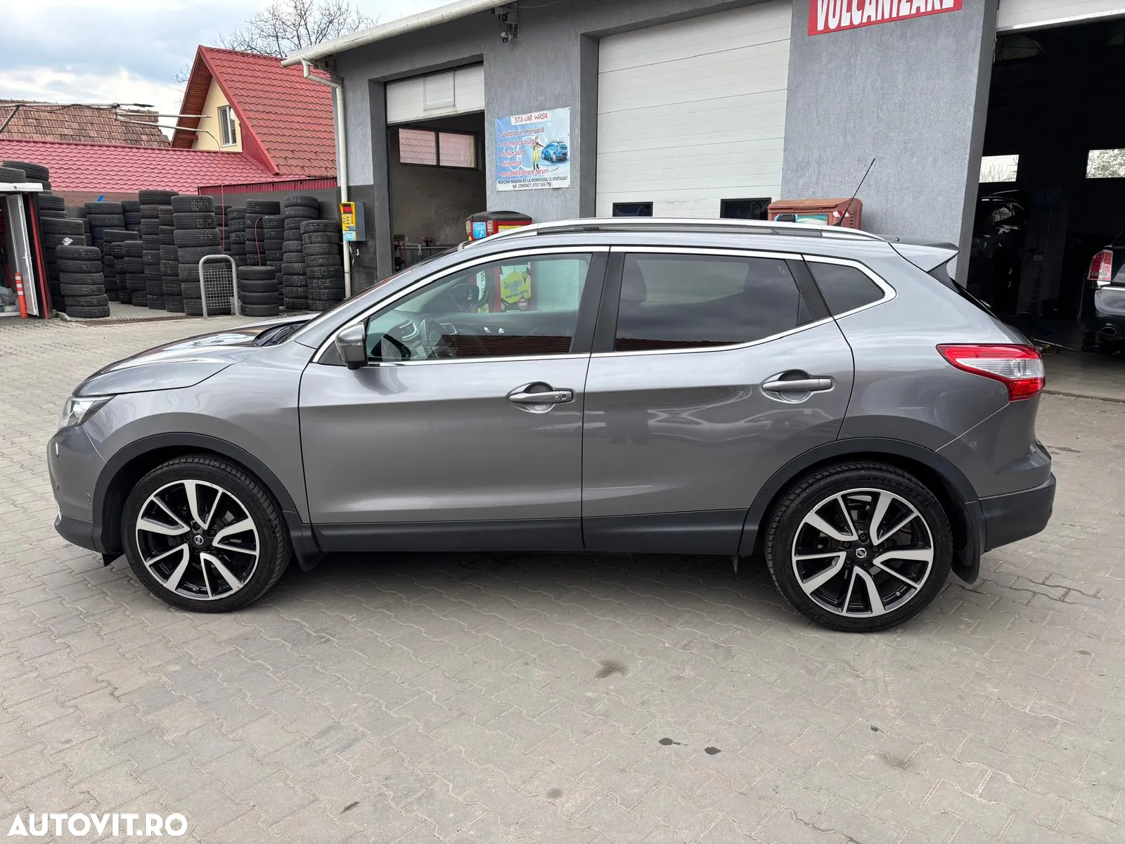 Nissan Qashqai 1.6 DCI Xtronic TEKNA - 5