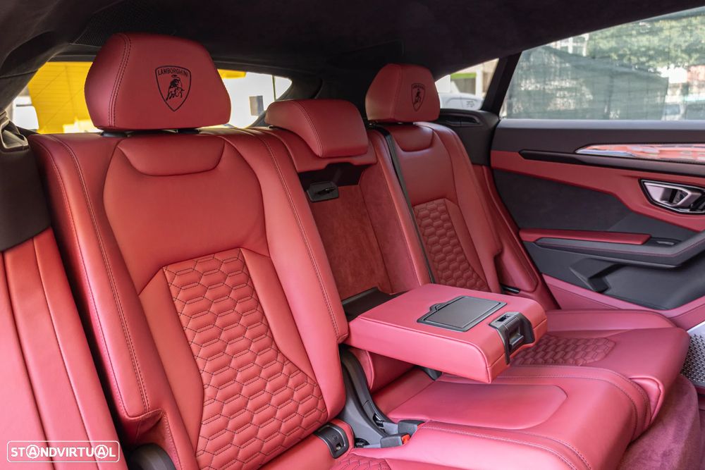 Lamborghini Urus 4.0 V8 - 42
