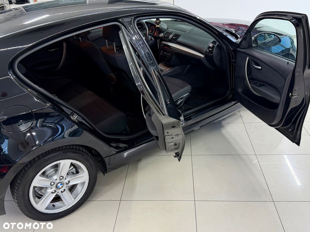 BMW Seria 1 - 12