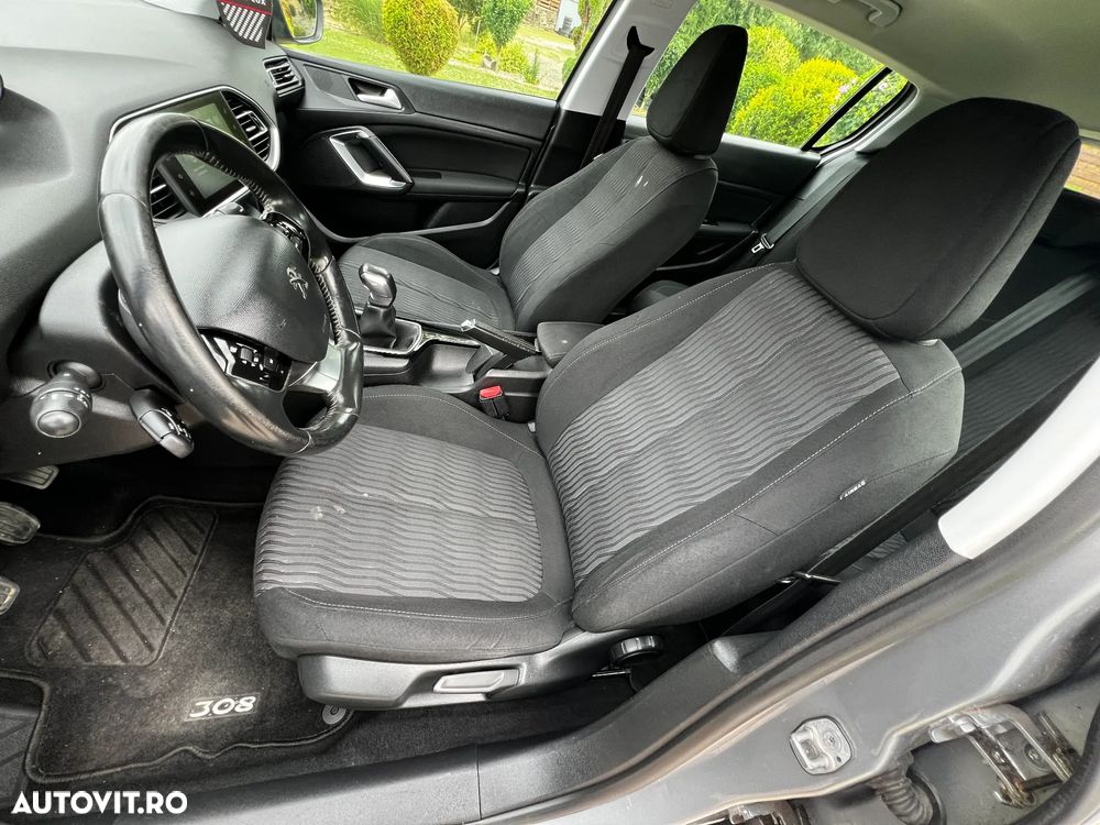 Peugeot 308 1.6 HDI FAP Acces - 13