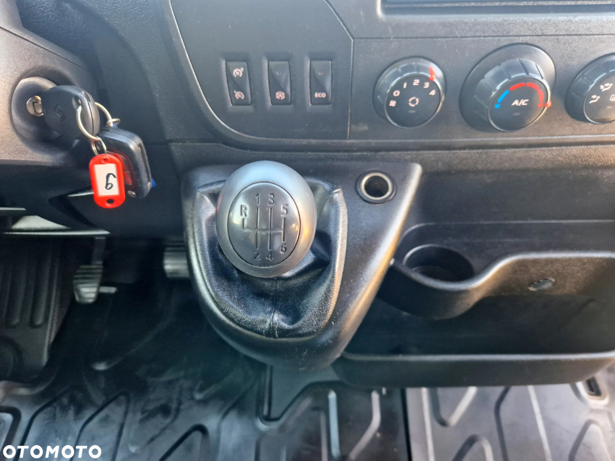Renault MASTER 2,3 DCI 145 KONNA SKRZYNIA 4M KLIMA WEBASTO 133T/KM PRZEBIEGU GWARANCJA BLIŻNIAKI DO 3,5T - 21