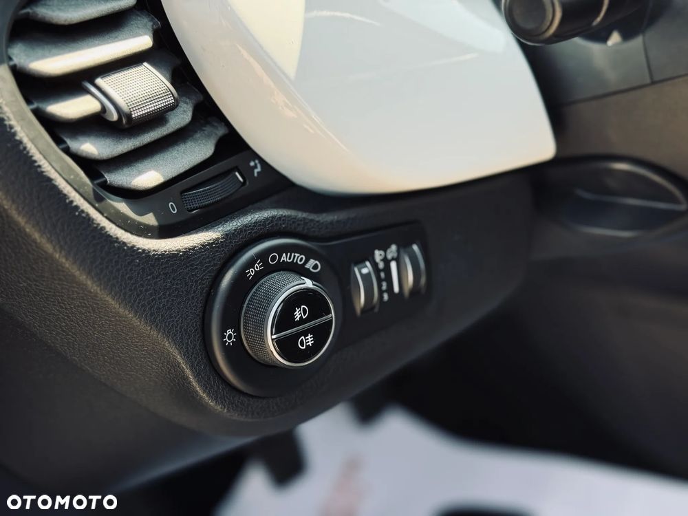 Fiat 500X 1.6 MultiJet 4x2 S&S Cross - 24