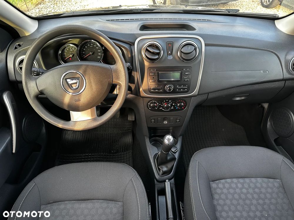 Dacia Sandero 1.2 16V 75 Essentiel - 9