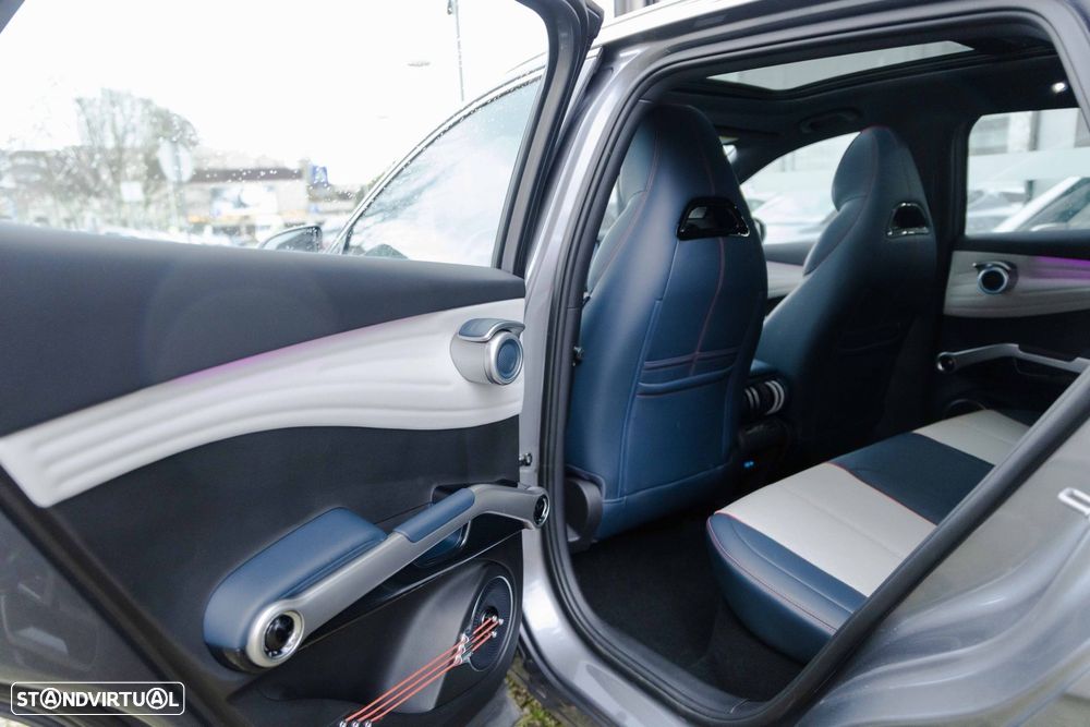 BYD Atto 3 60.48 kWh Comfort - 23