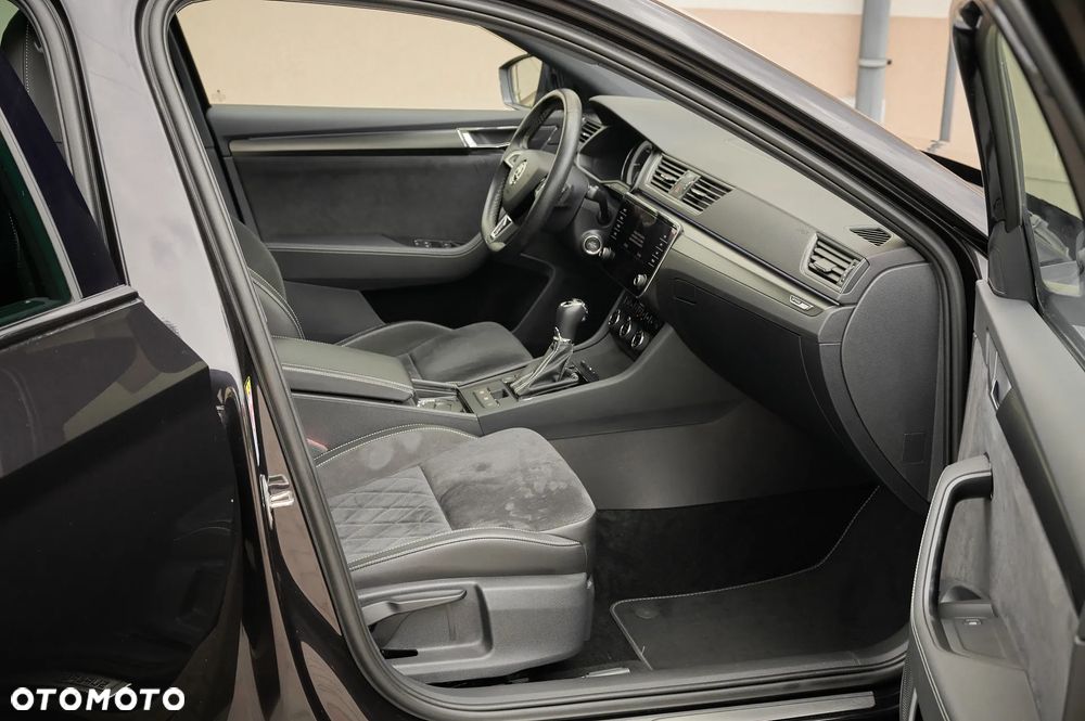 Skoda Superb 1.5 TSI DSG Sportline - 3