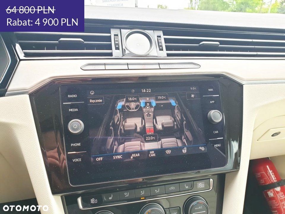 Volkswagen Passat - 19