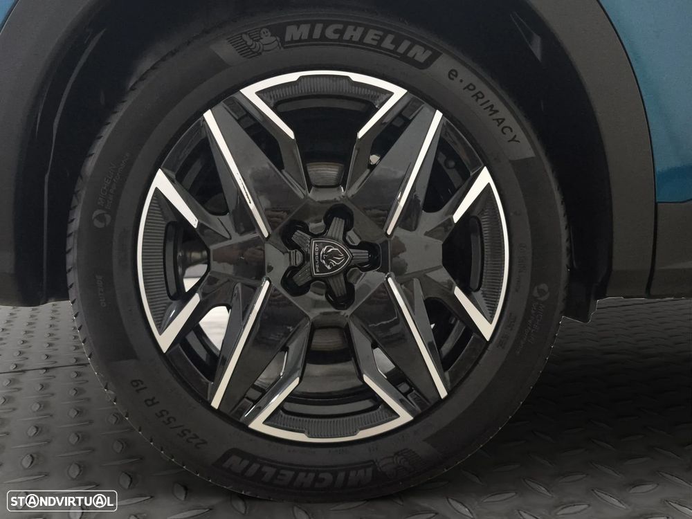 Peugeot 3008 1.2 Hybrid GT e-DCS6 - 28