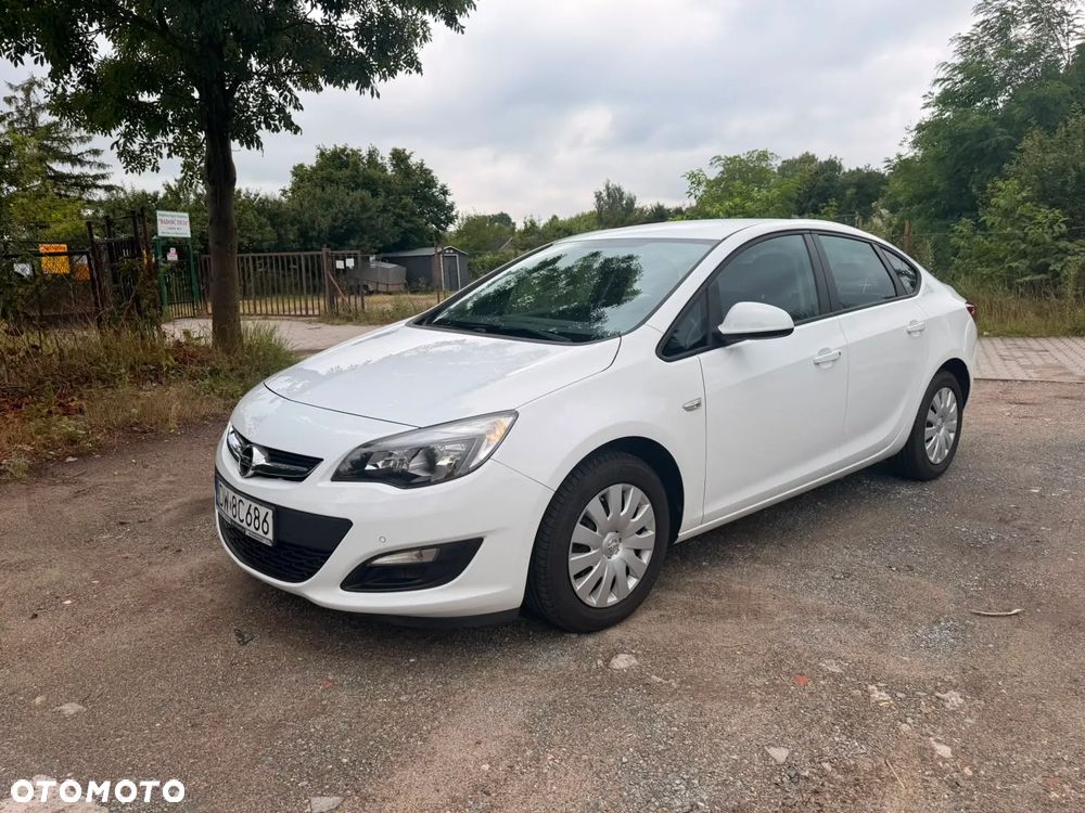 Opel Astra - 1