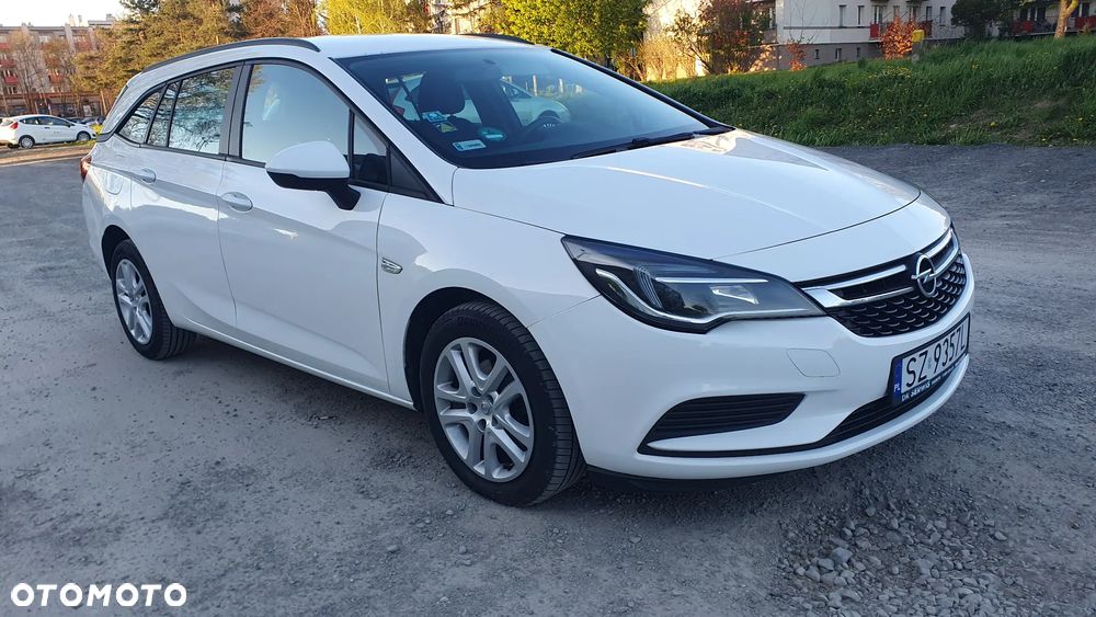Opel Astra - 2