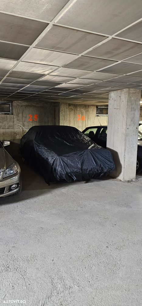 Mercedes-Benz W124 - 32