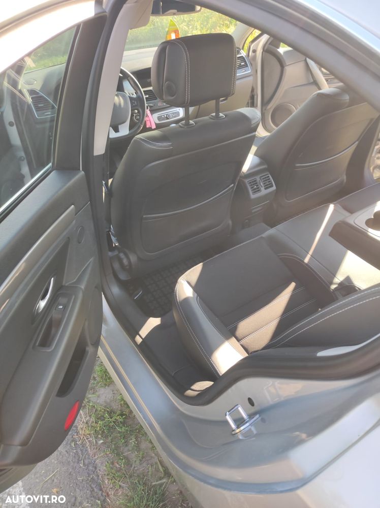 Renault Laguna dCi 110 FAP Limited - 20