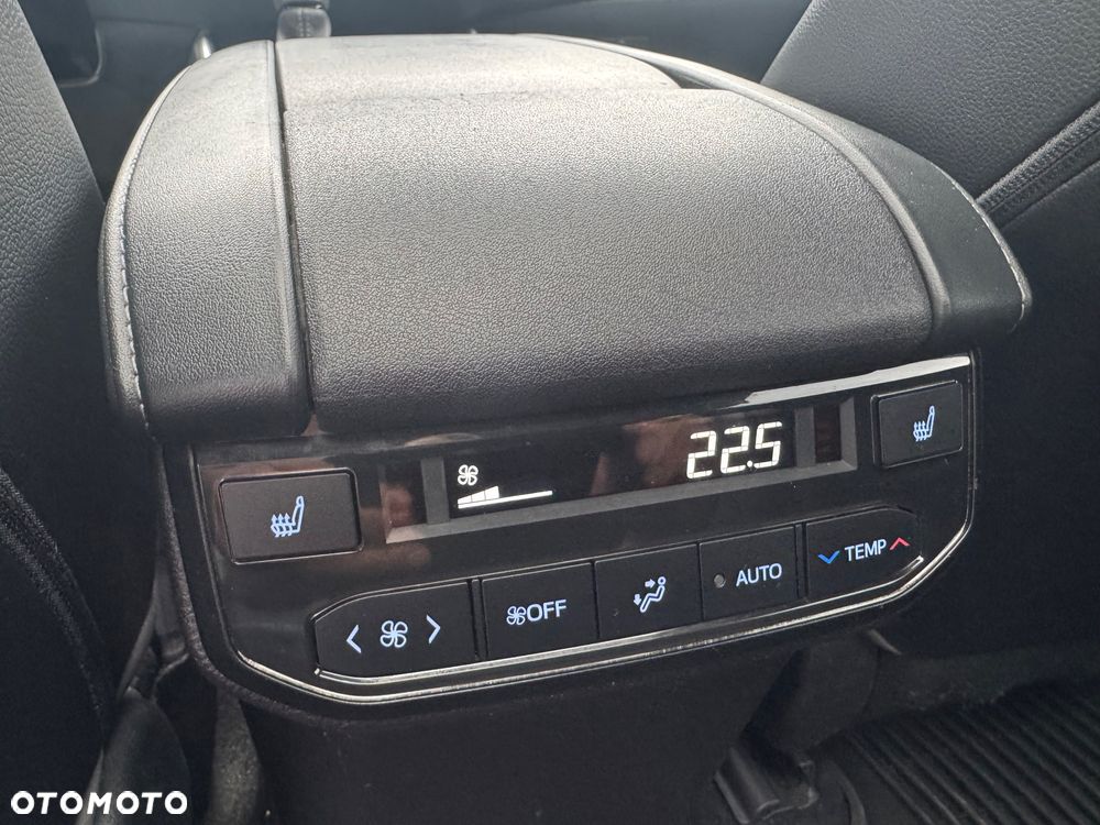 Toyota Highlander 2.5 Hybrid Executive - 36