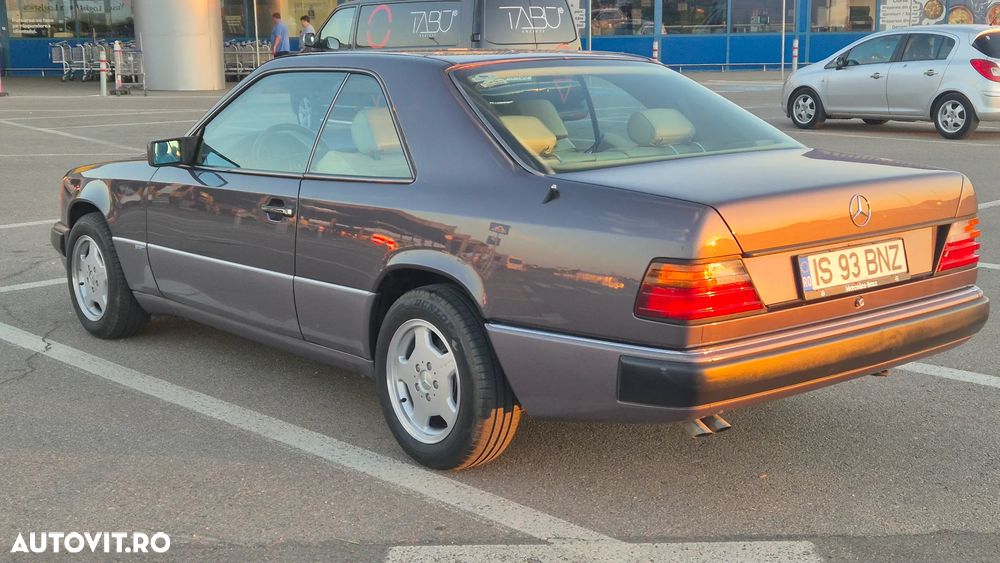 Mercedes-Benz W124 - 3