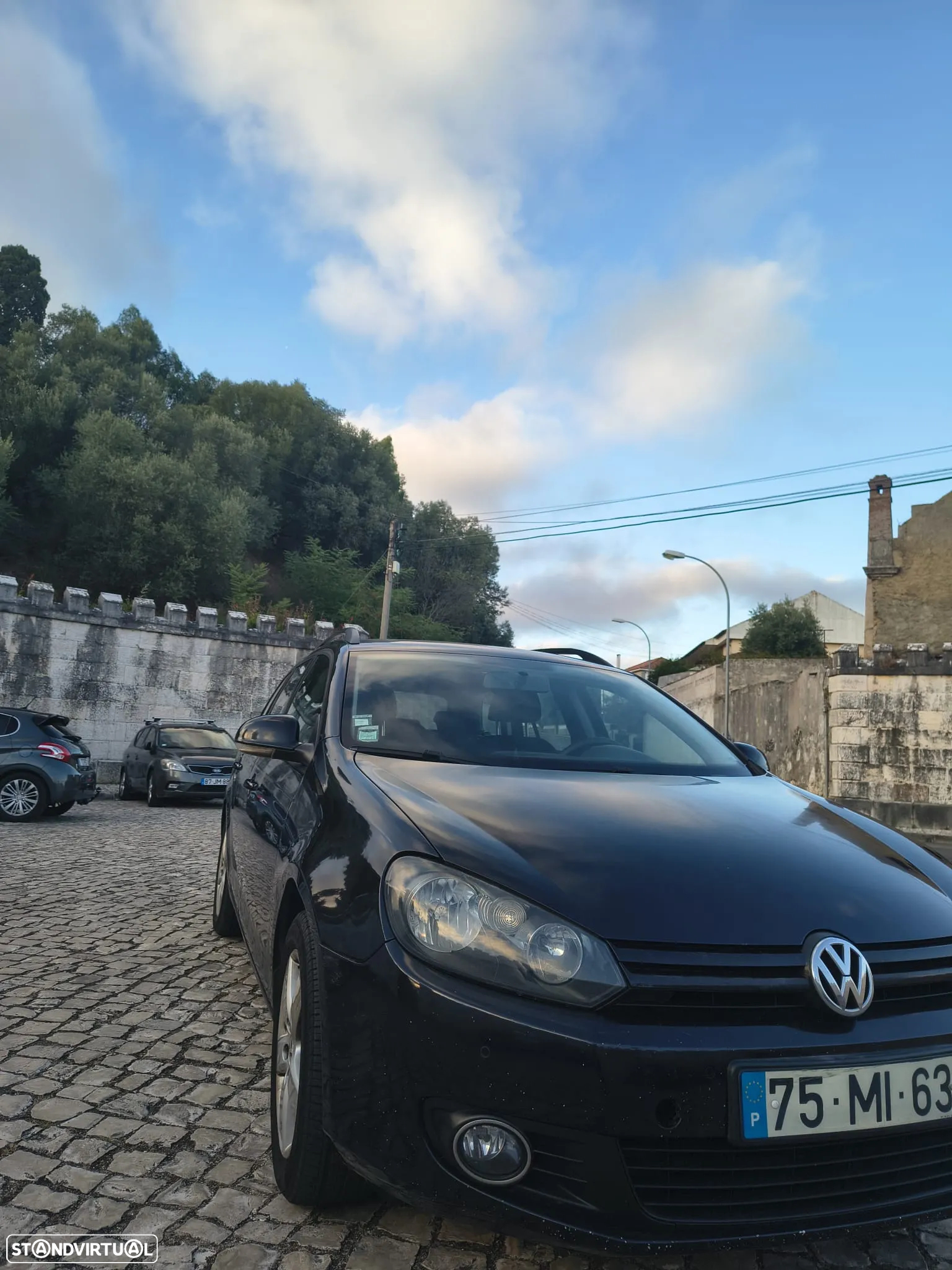 VW Golf Variant 1.6 TDi Confortline - 16