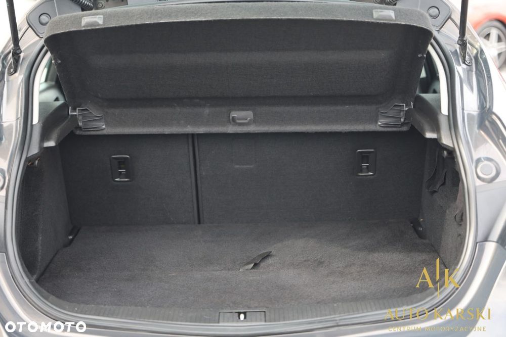 Opel Astra - 32