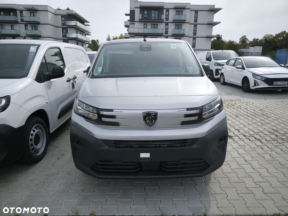 Peugeot Partner Furgon M Diesel 130KM Automat - 2