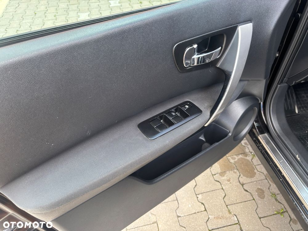 Nissan Qashqai 1.5 dCi DPF acenta - 19