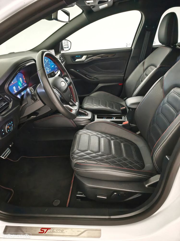 Ford Focus 1.0 EcoBoost MHEV ST-Line X Aut. - 14