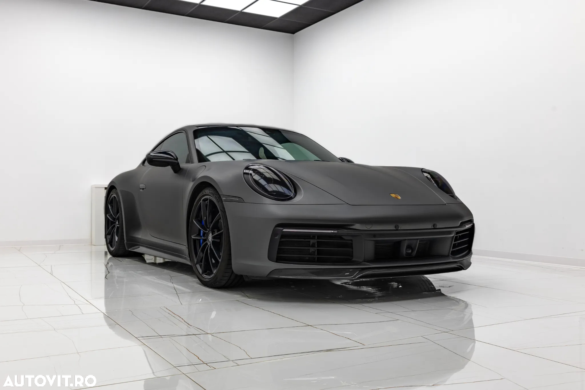 Porsche 911 Carrera 4S - 2