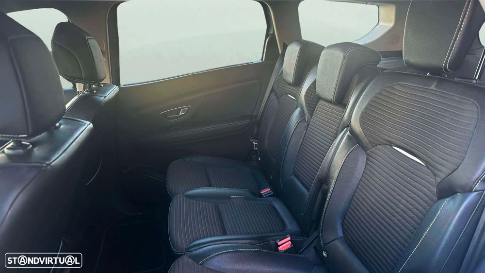Renault Grand Scénic 1.5 dCi Intens Hybrid Assist SS - 13