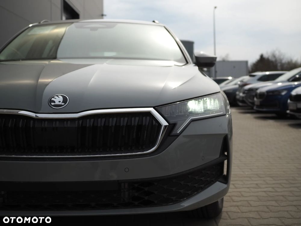 Skoda Octavia 1.5 TSI mHEV Drive Essence DSG - 3