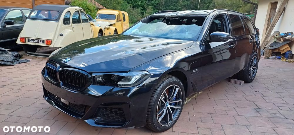 BMW Seria 5 530e xDrive - 15