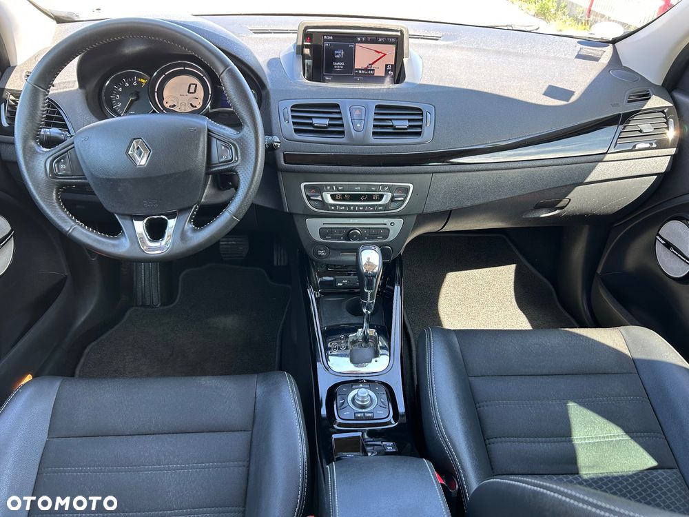 Renault Megane ENERGY TCe 130 EDC BOSE EDITION - 13