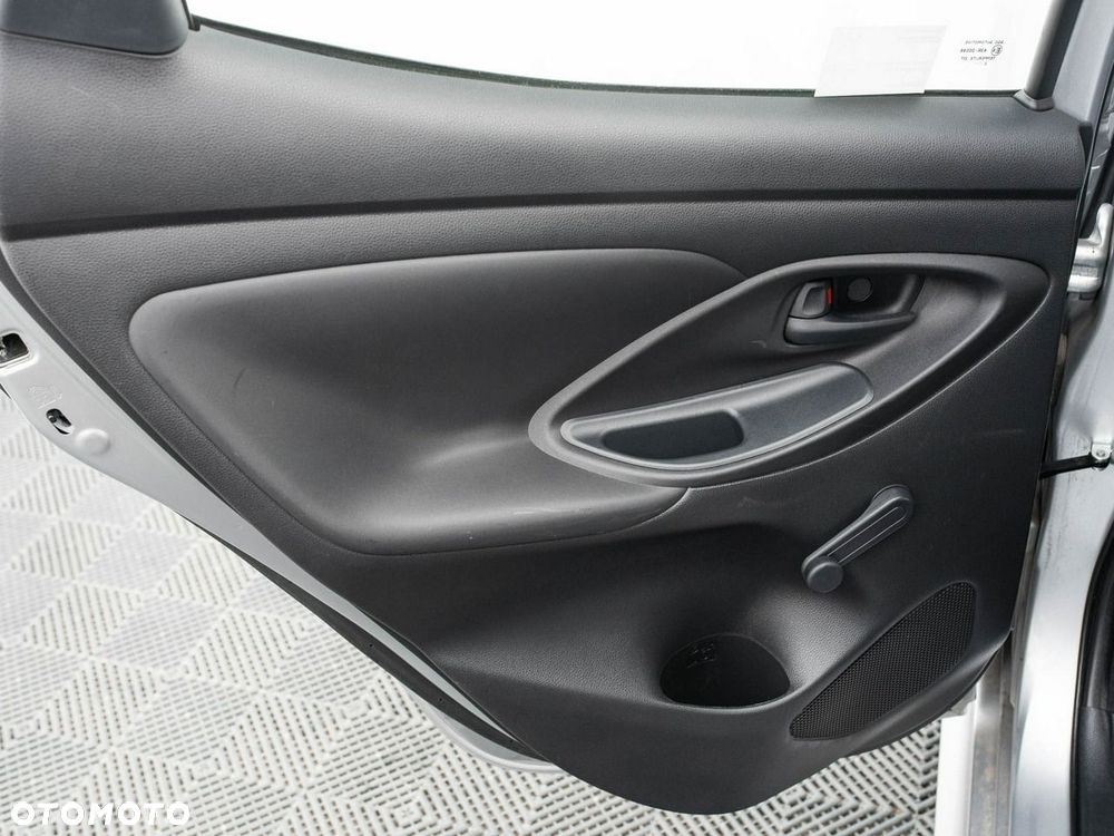 Toyota Yaris - 21