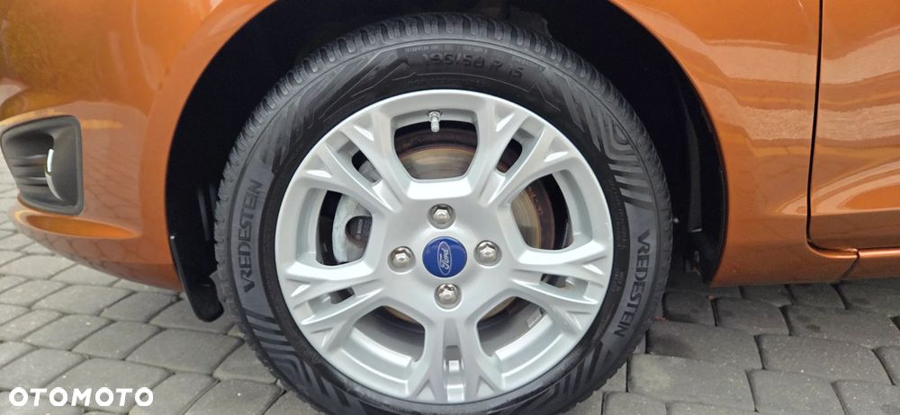 Ford Fiesta 1.25 Gold X EU5 - 24