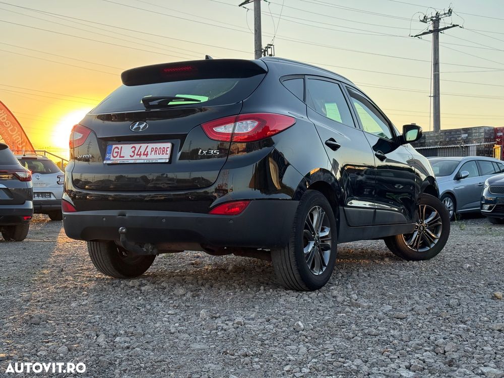Hyundai ix35 1.6 2WD Fifa World Cup Edition - 3