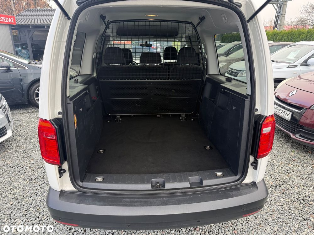 Volkswagen Caddy Maxi 2.0 TDI - 24