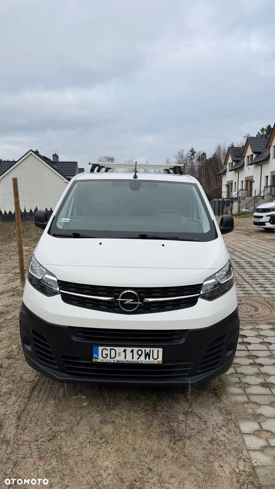 Opel Vivaro - 10