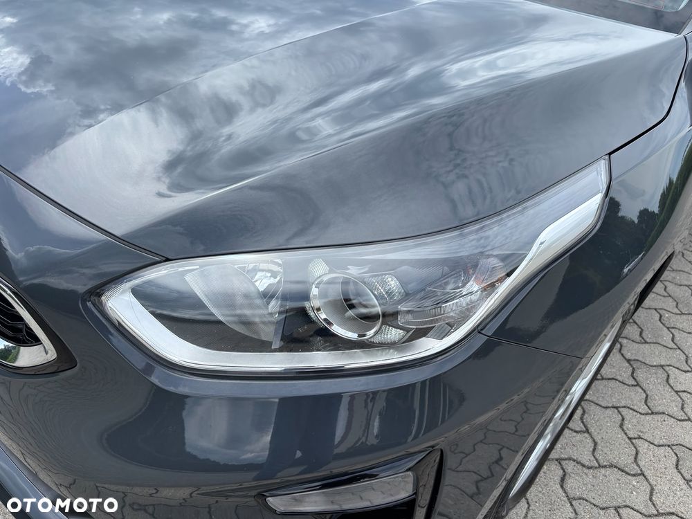 Kia Ceed 1.6 CRDi 136 DCT ISG Platinum Edition - 32
