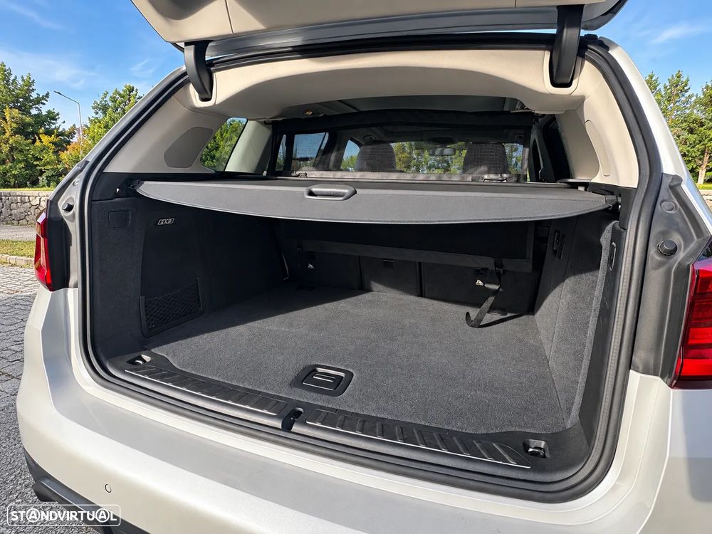 BMW iX3 Impressive - 16