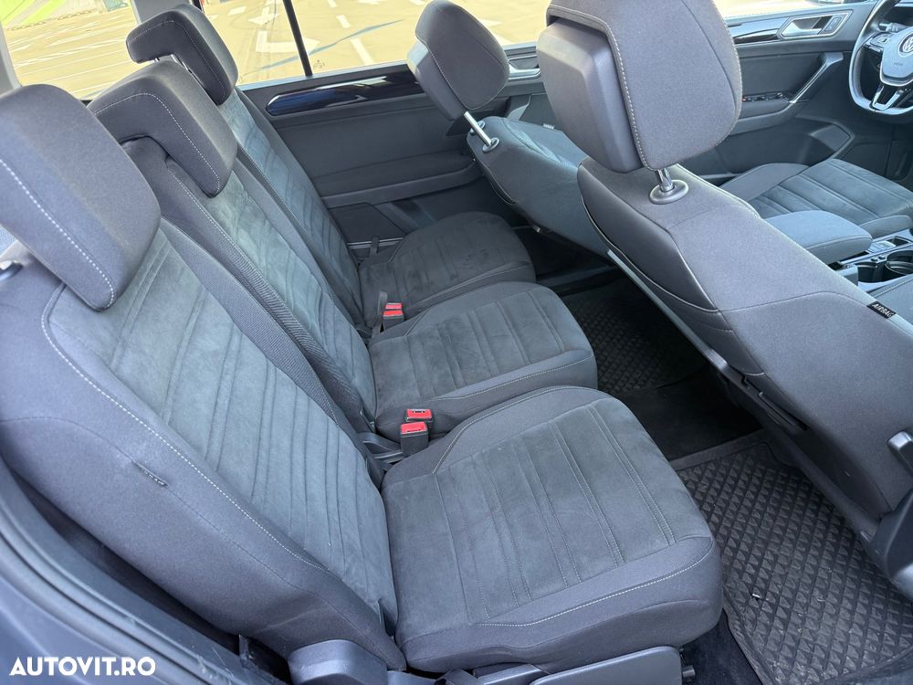 Volkswagen Touran 2.0 TDI SCR (BlueMotion Technology) DSG Highline - 11